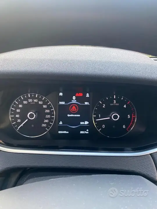 Land Rover Range Rover Evoque 2019 photo 2