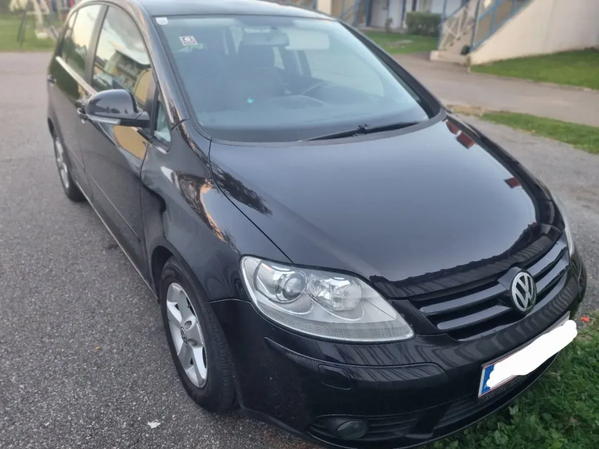 Volkswagen Golf 2006 photo 2