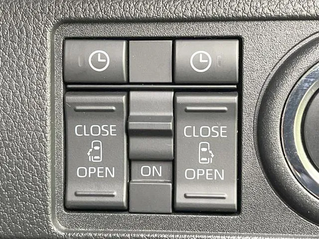 Daihatsu Mouve Canvas Stripe G 2023 photo 4
