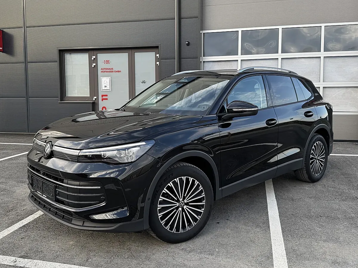 Volkswagen Tiguan 2025 photo 2