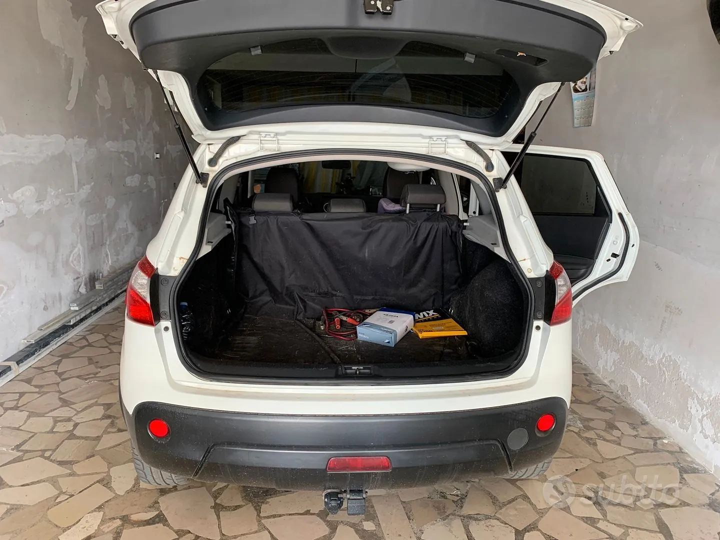Nissan Qashqai 2012 photo 2