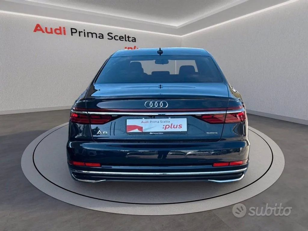 Audi A8 2025 photo 5