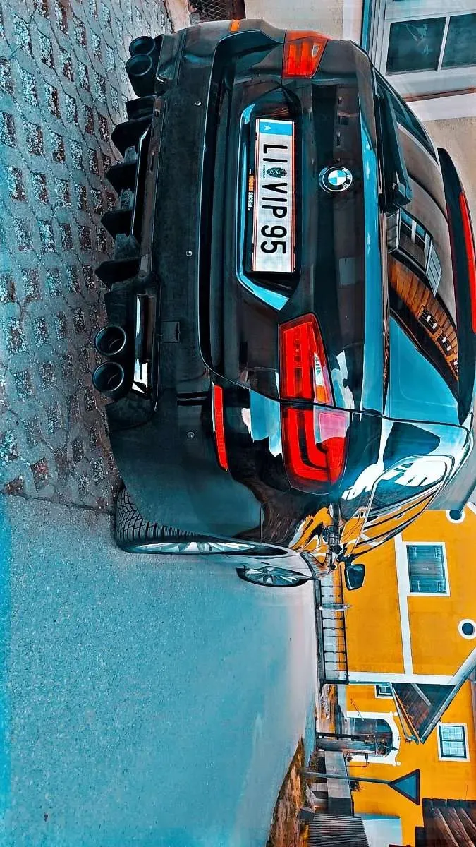 BMW 5 Series 2011 photo 3
