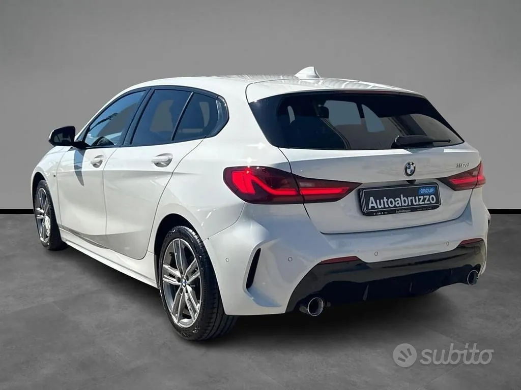 BMW 1 Series 2022 photo 3