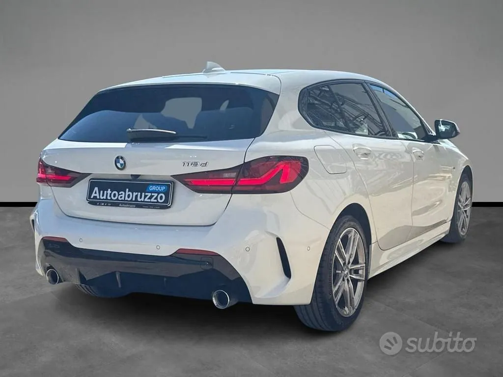 BMW 1 Series 2022 photo 5