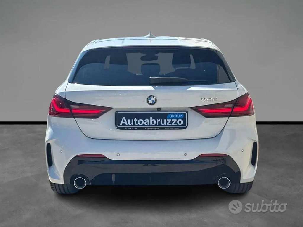 BMW 1 Series 2022 photo 4