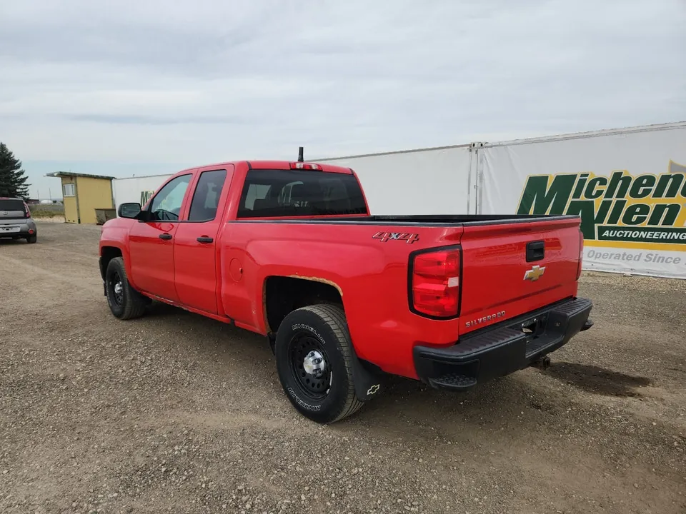 Chevrolet Silverado 1500 2018 photo 2