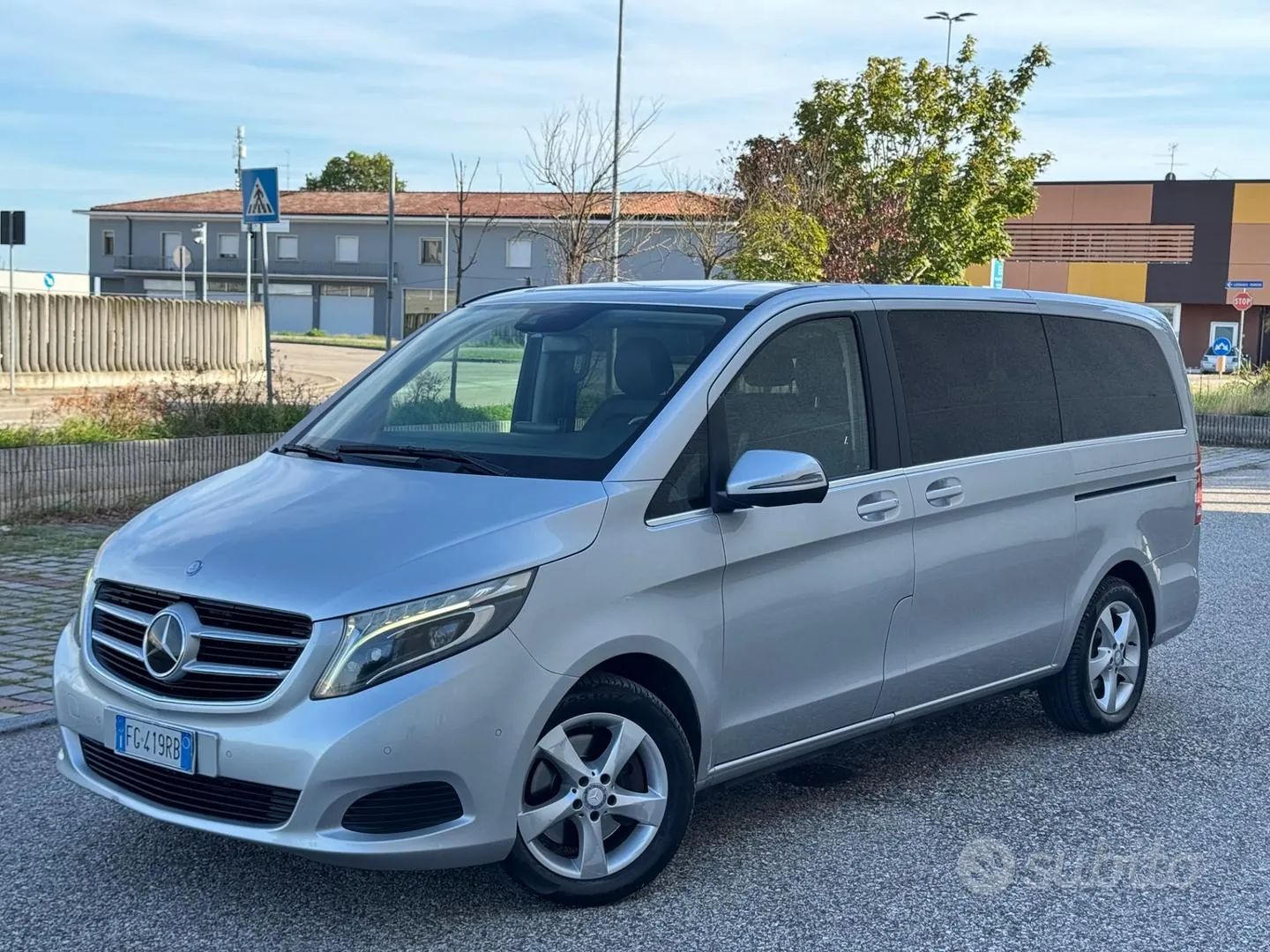 Mercedes-Benz V