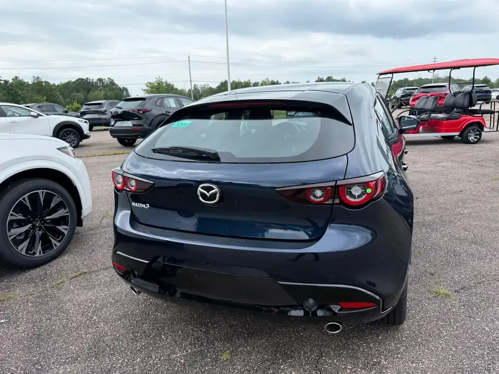 Mazda 3 2026 photo 5