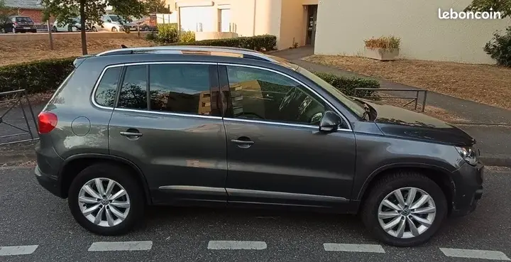 Volkswagen Tiguan 2013 photo 2
