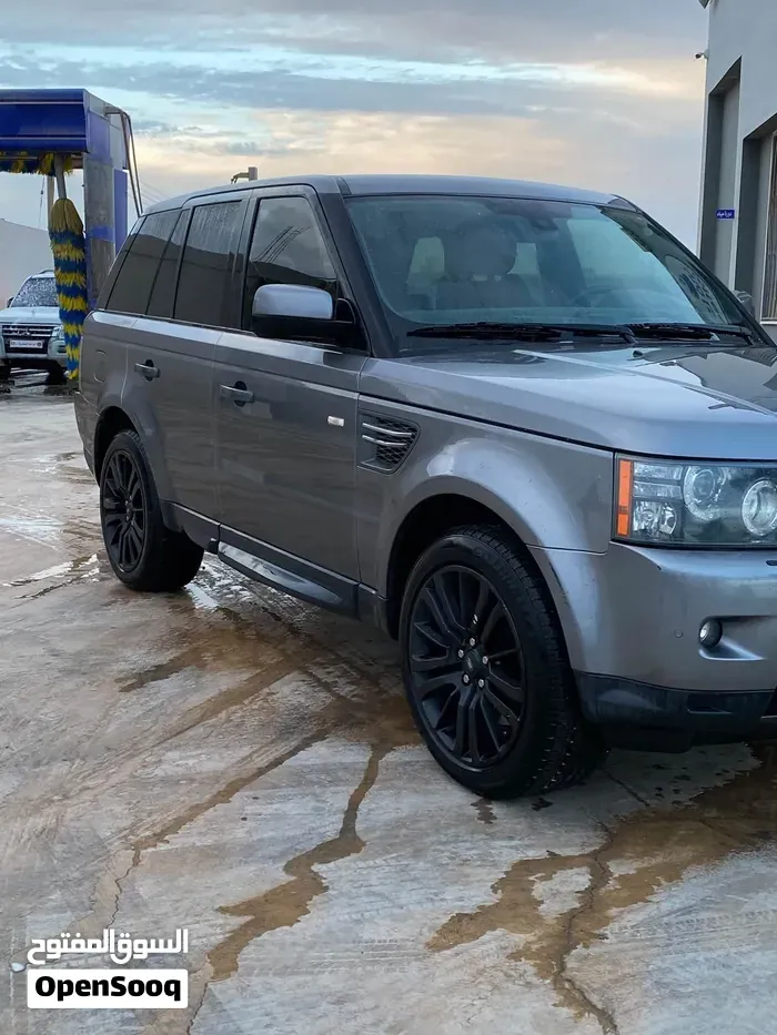 Land Rover Range Rover Sport 2011 photo 3