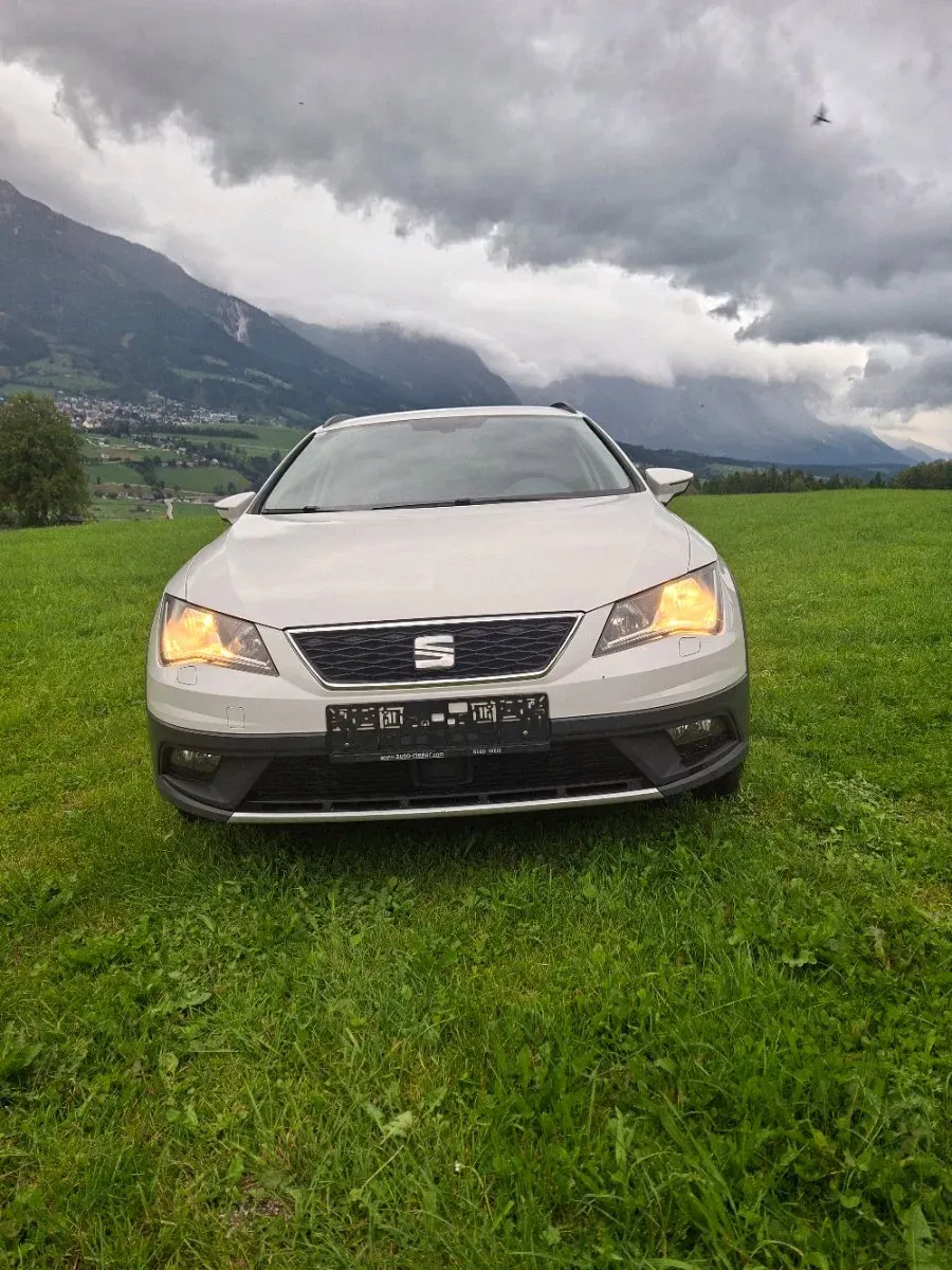 Seat Leon 2020 photo 2