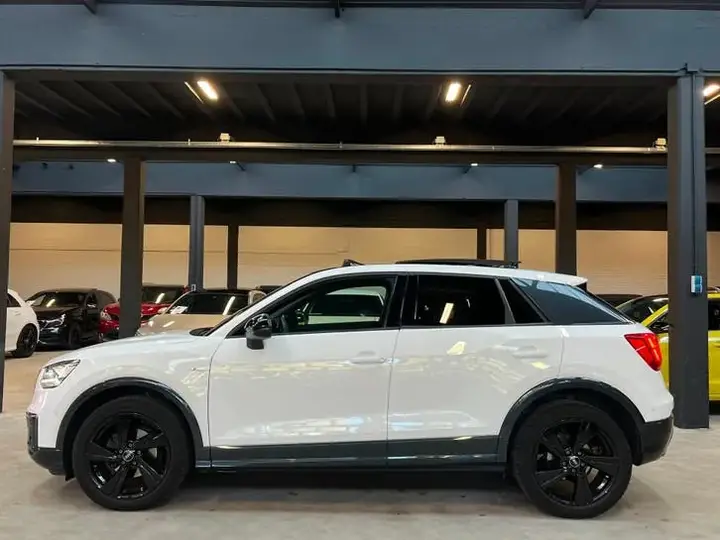 Audi Q2 2019 photo 2