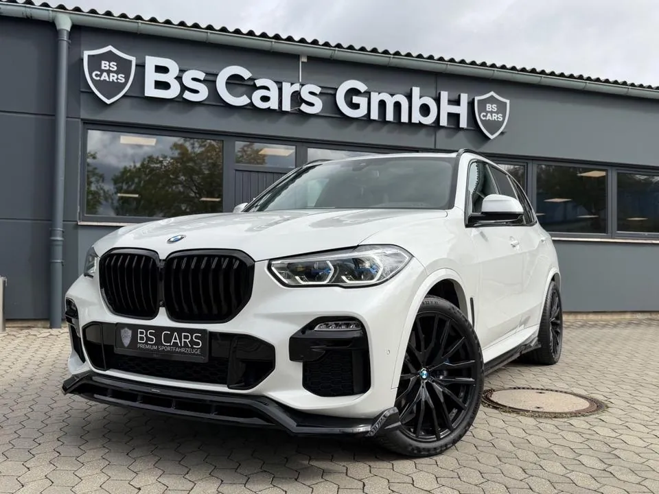 BMW X5 M50I