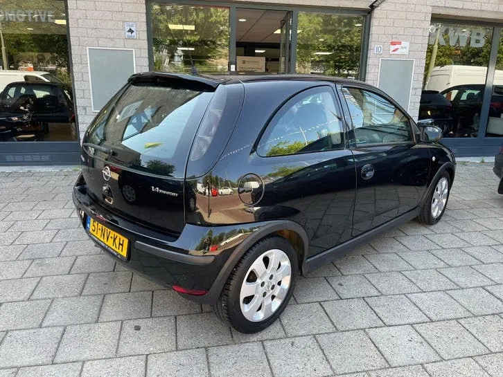 Opel Corsa 2004 photo 3