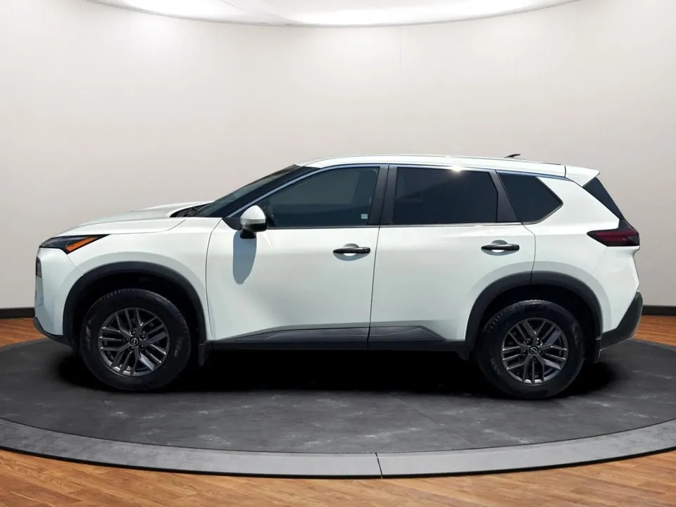 Nissan Rogue 2022 photo 2