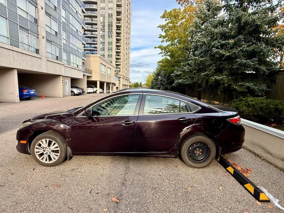 Mazda 6 2010 photo 2