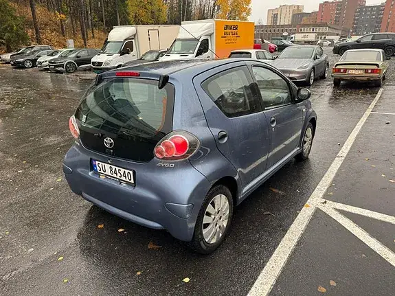 Toyota Aygo 2010 photo 3