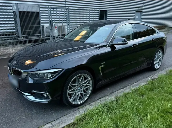 BMW 440I