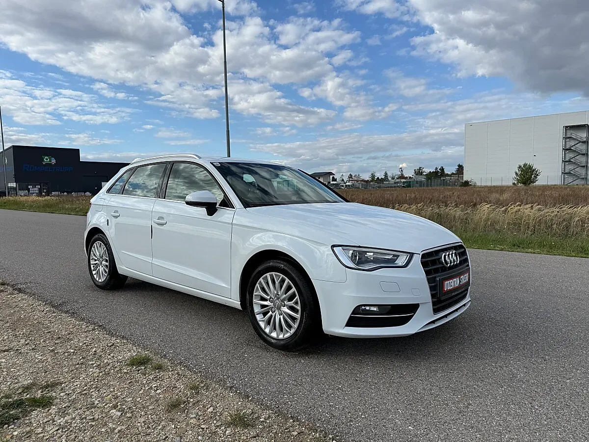 Audi A3 2014 photo 2