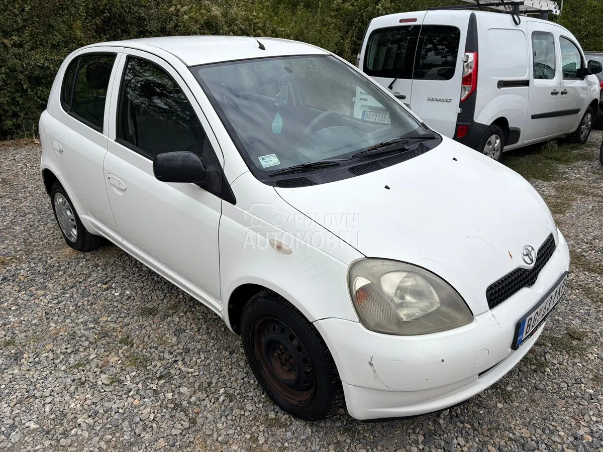 Toyota Yaris 2001 photo 4