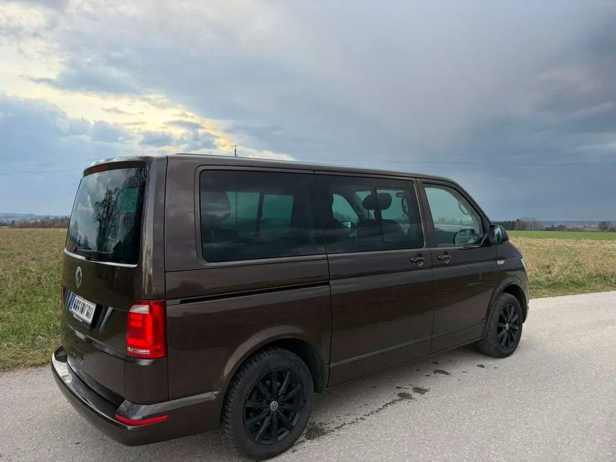Volkswagen Multivan 2015 photo 3