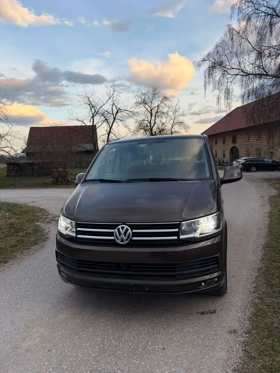 Volkswagen Multivan 2015 photo 2