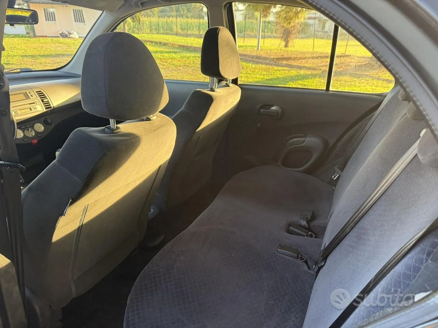 Nissan Micra 2005 photo 5