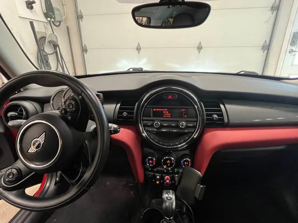 Mini Cooper 2015 photo 2