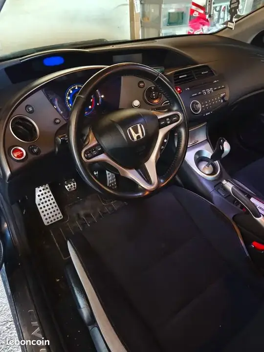 Honda Civic 2008 photo 3