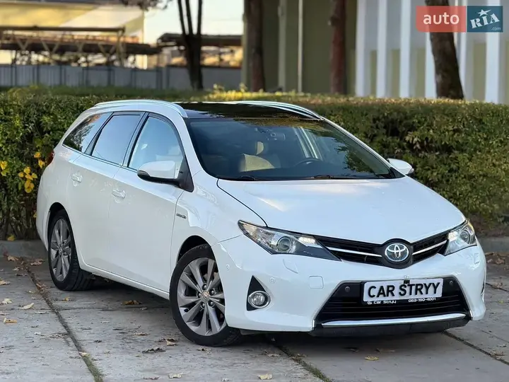 Toyota Auris