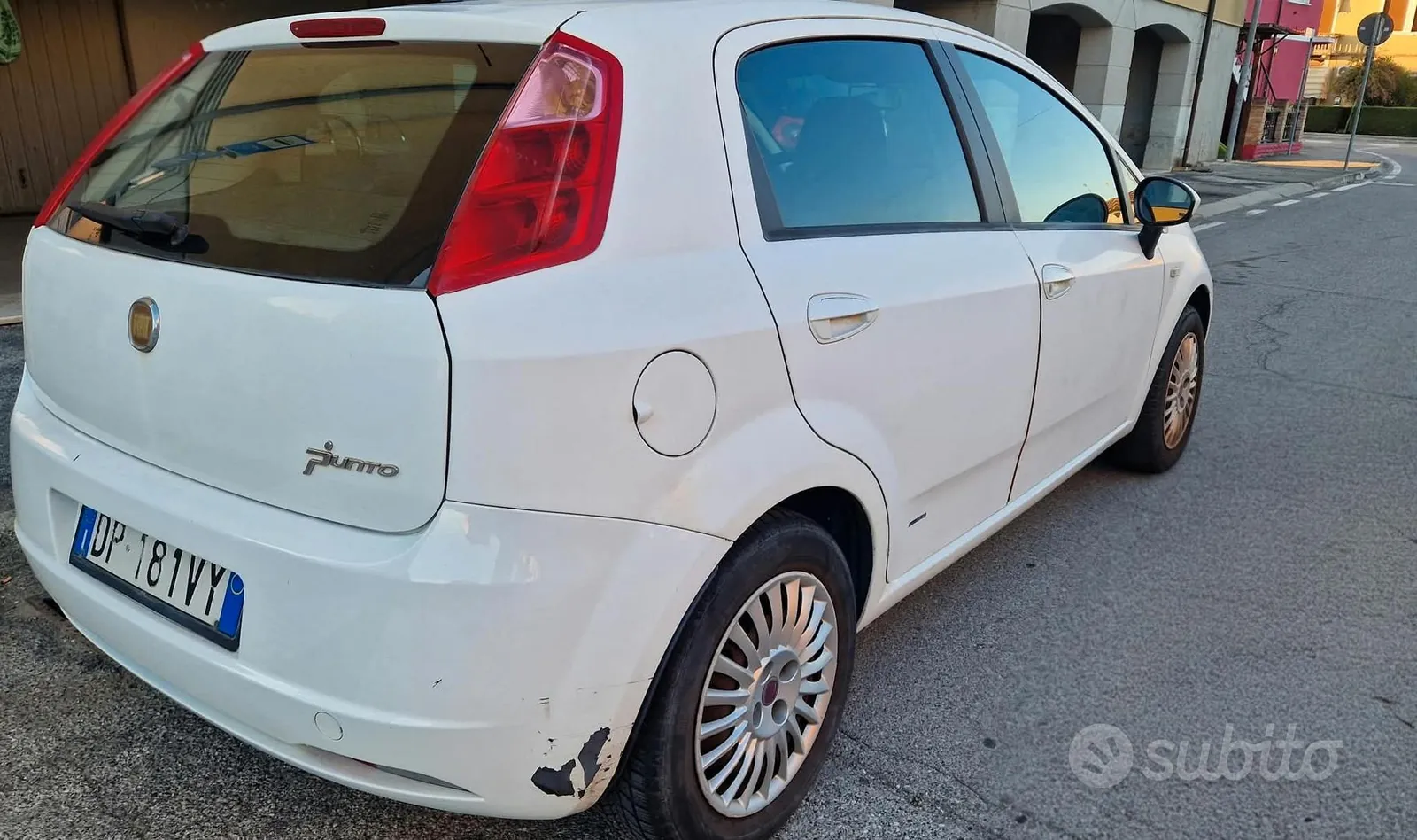 Fiat Punto 2008 photo 4