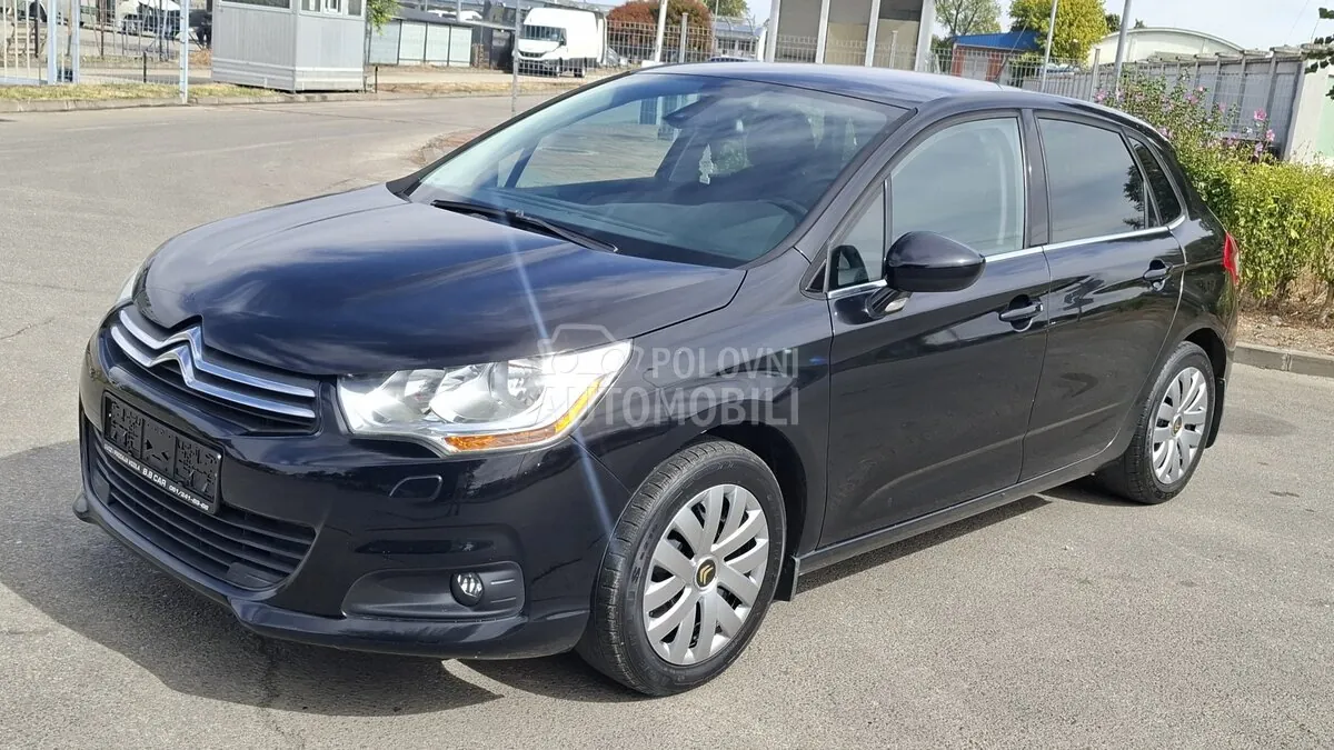 Citroen C4 2011 photo 3