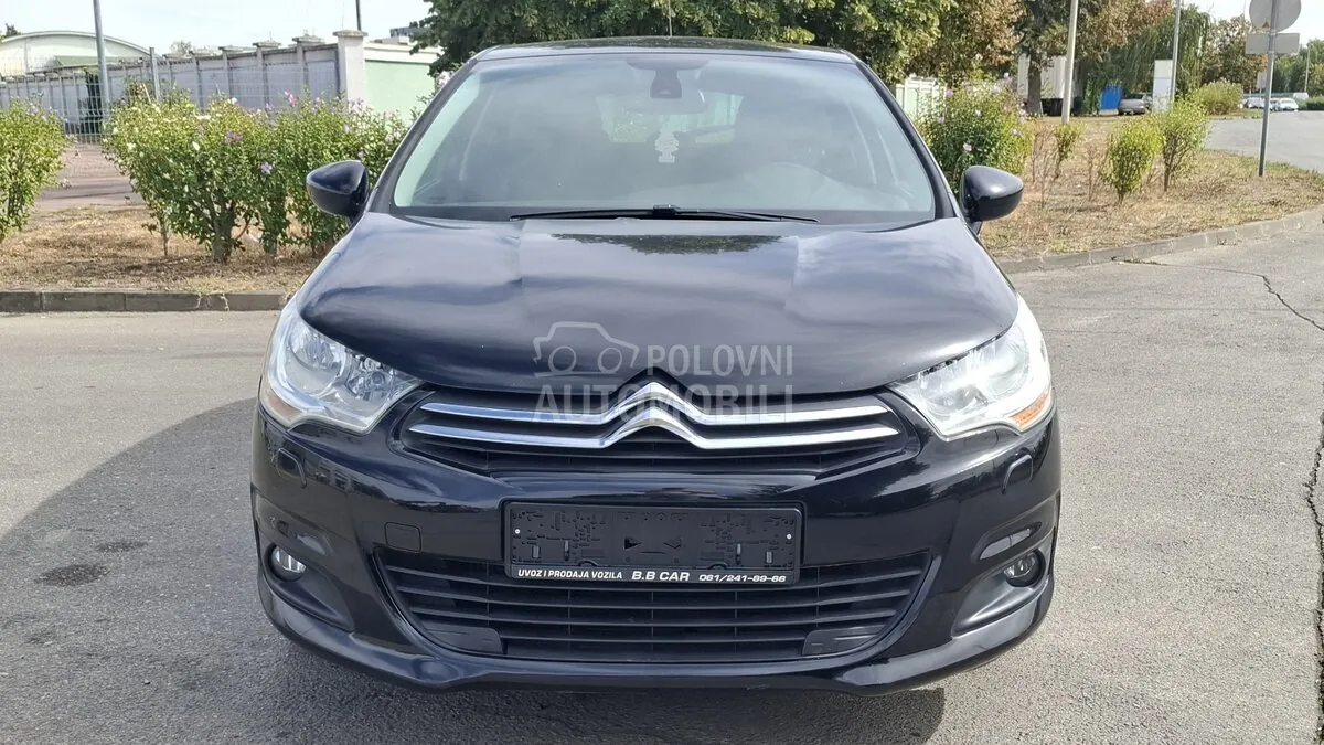 Citroen C4 2011 photo 5