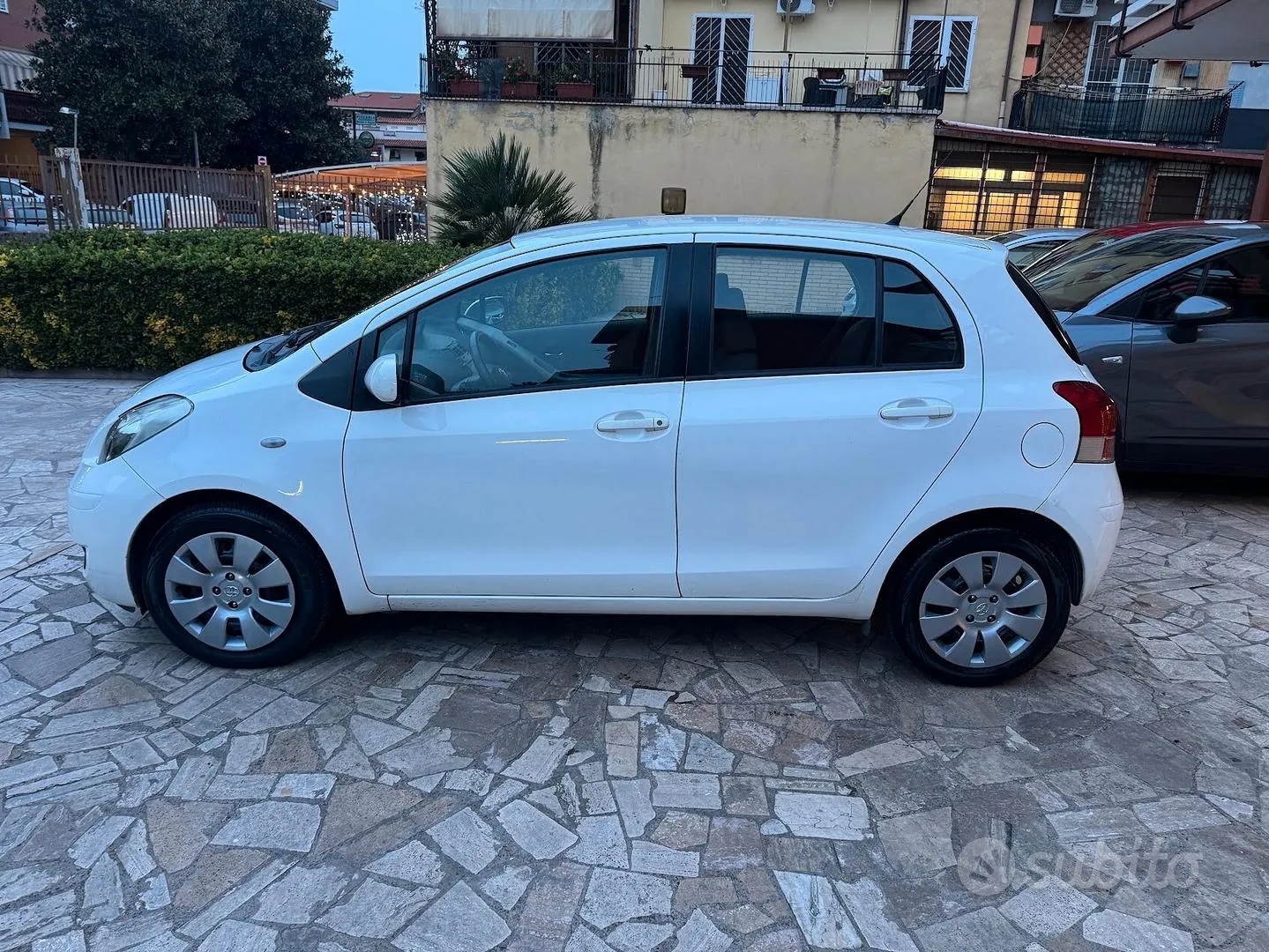 Toyota Yaris 2009 photo 5