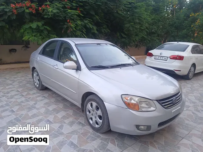 Kia Cerato 2008 photo 3
