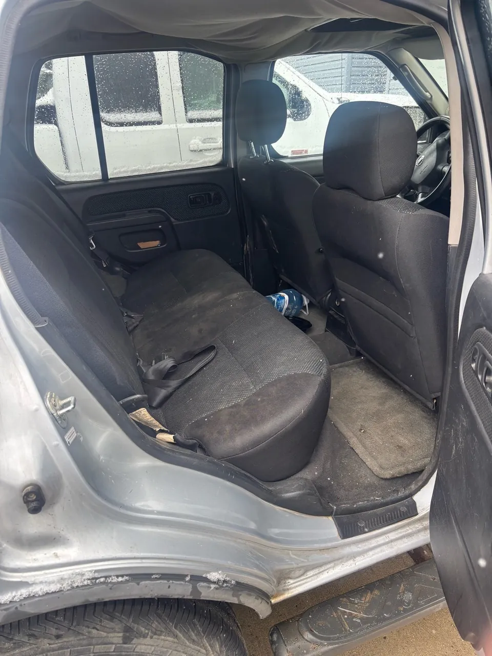 Nissan Pathfinder 2003 photo 4
