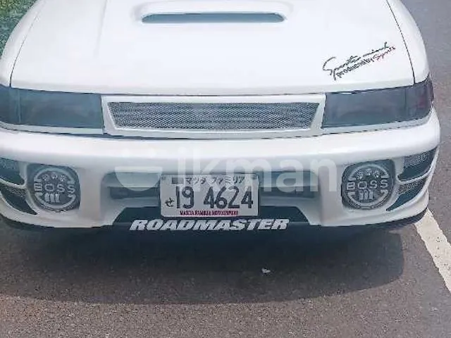 Mazda Familia 1991 photo 4