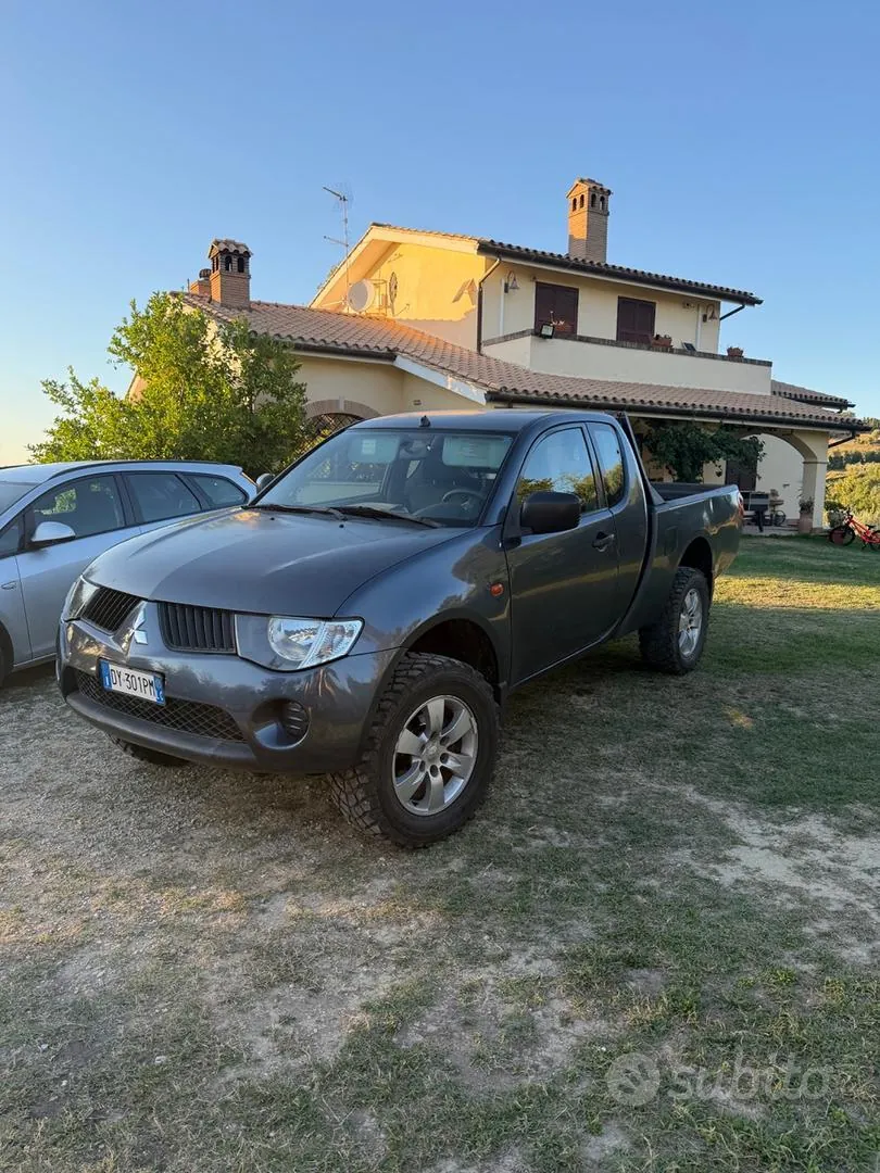 Mitsubishi L200