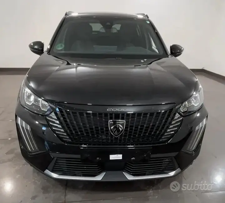 Peugeot 2008 2025 photo 3