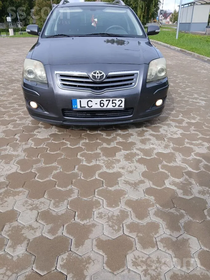 Toyota Avensis 2007 photo 2