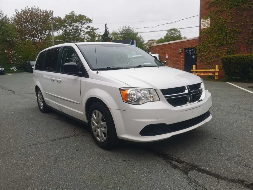 Dodge Grand Caravan 2014 photo 2