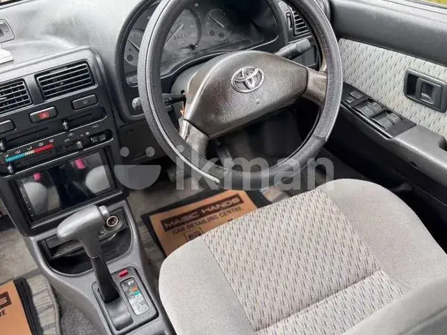 Toyota Starlet 1998 photo 4