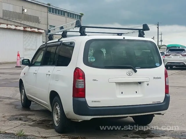 Toyota Probox 2013 photo 5