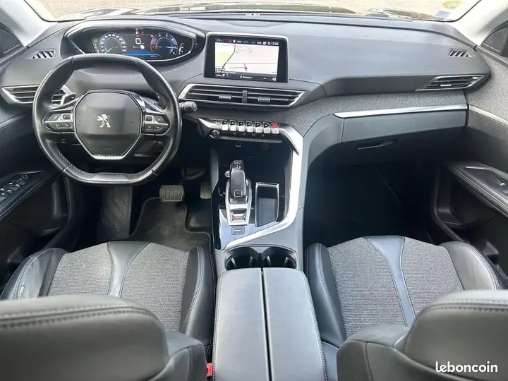 Peugeot 5008 2019 photo 2