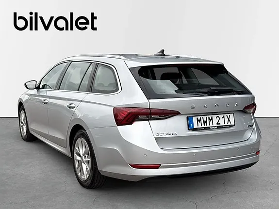 Skoda Octavia 2024 photo 4