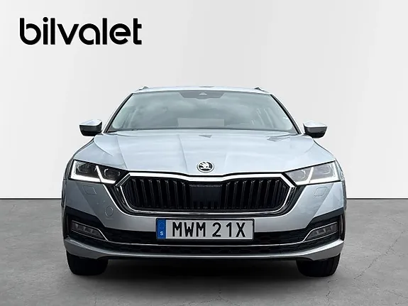 Skoda Octavia 2024 photo 2