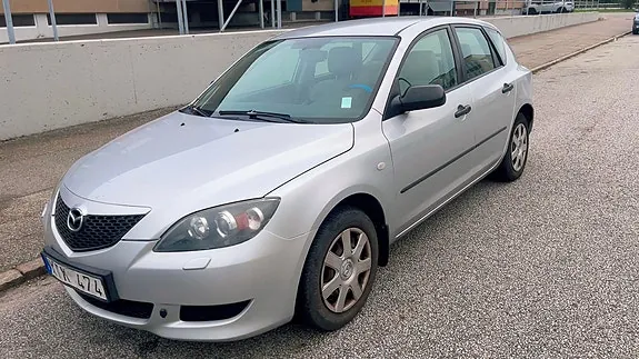 Mazda 3 2006 photo 2