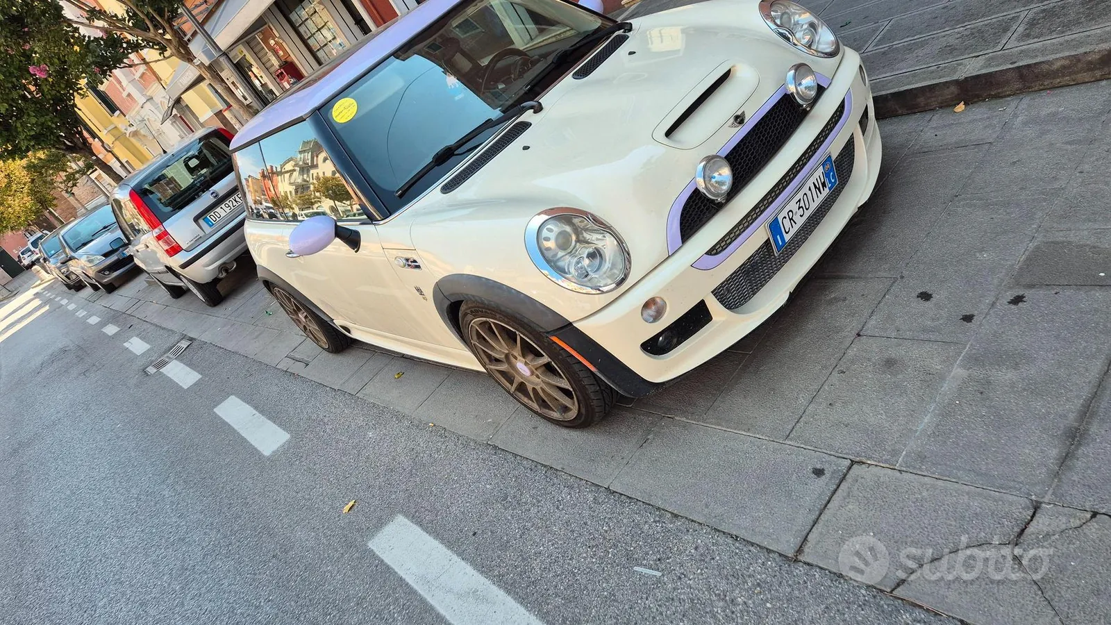 Mini Cooper R53 2004 photo 2