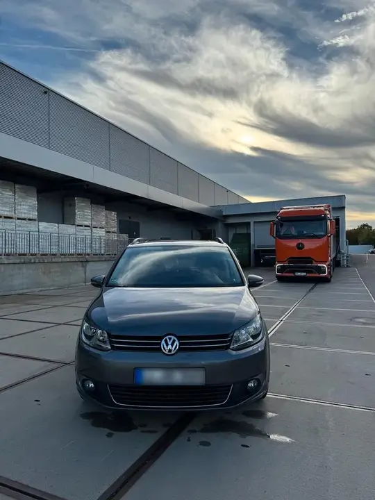 Volkswagen Vw Touran